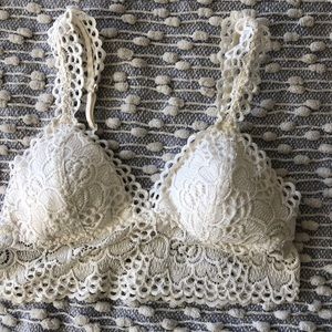 Aerie M bralette never worn white lace